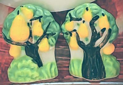 1 f�ve le poirier de la s�rie les arbres fruitiers et leurs fruits