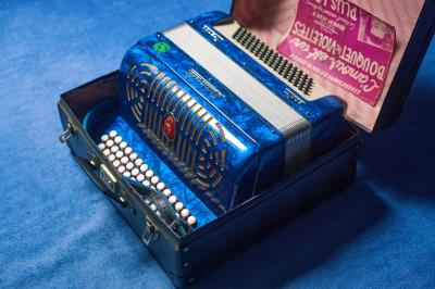 Accordeon Chromatique Crucianelli 3 Rangs 80 Basses R�vis�