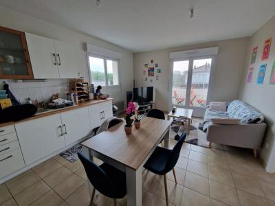 Appartement+poitiers+54+m%26sup2%3B+3+pi%26egrave%3Bces