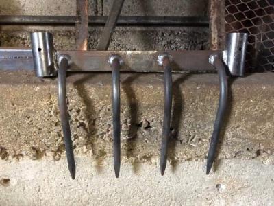 grelinette artsanal  4 dents sans manches 30cm de travail