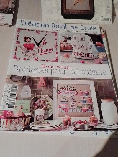 Magazine Cr�ation point de croix N 28 Cuisine V�ronique Enginger
