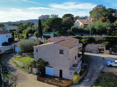 Maison+les-issambres+234+m%26sup2%3B+12+pi%26egrave%3Bces