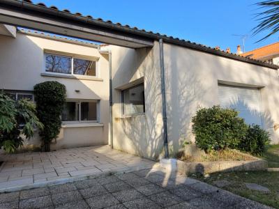 Maison+la-rochelle+131+m%26sup2%3B+3+pi%26egrave%3Bces
