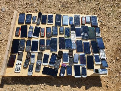 Lot de 60 t�l�phones portables marques diverses samsung, apple, nokia, sony