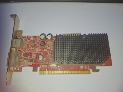Carte Graphique ATI Radeon HD 3450 (probable)   PCIe   DVI - S Video   Silen