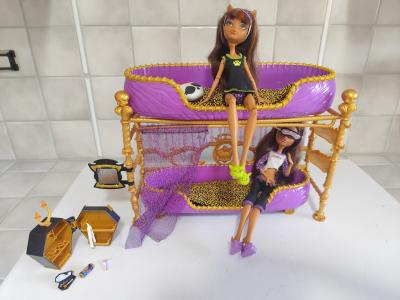 Monster High lit dead tired Clawdeen Wolf   2 poup�es