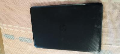 ORDINATEUR PORTABLE HP