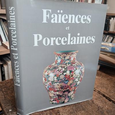 La Ceramica E La Porcellana All'Interno Di Il Monde Dominique Marie Cazar