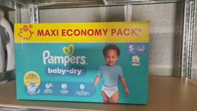 Paquet de 94 Couches b�b� Pampers T5   Neuf   Prix avantageux   Envoi rapide