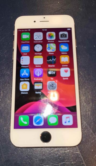 Apple iPhone 6S   64GO    Batterie neuve   Argent    D�bloqu�