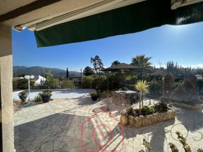 Maison+frejus+153+m%26sup2%3B+6+pi%26egrave%3Bces