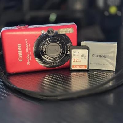 Canon PowerShot Digital ELPH SD1200 IS Digital Camera 10.0MP Pink WORKS