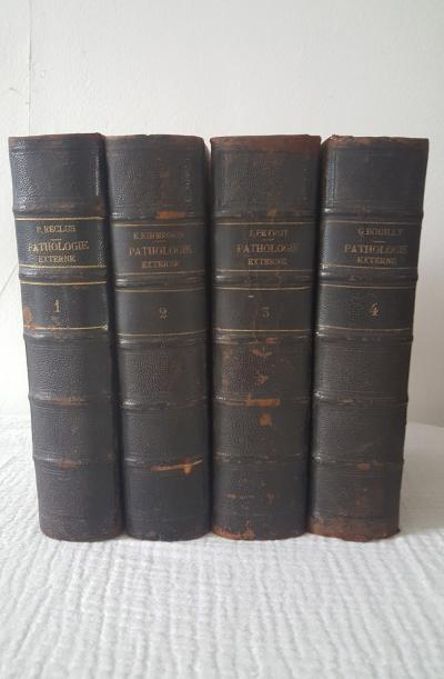 Lot complet de livres anciens reliure cuir , th�me m�decine, 19eme si�cle, rare