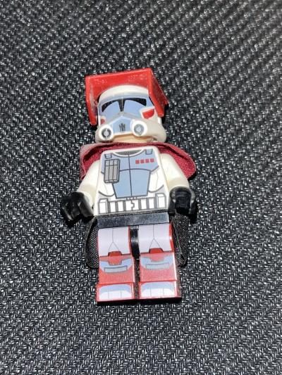 LEGO �   Star Wars     Set 9488   Clone ARC Trooper Hammer Rancor (sw0377)