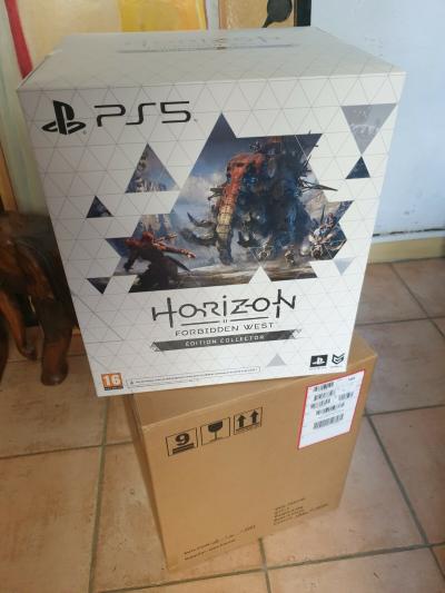 Horizon Forbidden West Edition Collector PS4 & PS5     NEUF SCELL�