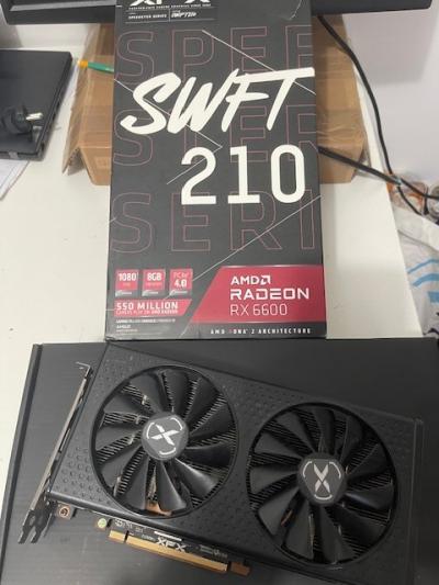 XFX Speedster SWFT 210 Radeon RX 6600 8 Go GDDR6 Carte Graphique