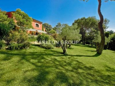 Maison+mougins+426+m%26sup2%3B+9+pi%26egrave%3Bces