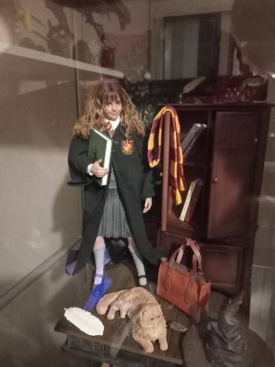 INART HERMIONE 1-6  harry potter
