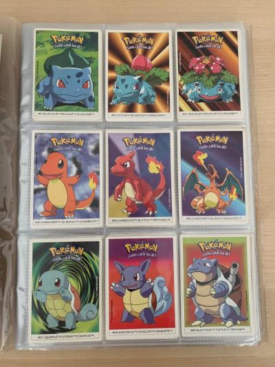 Album pokemon COMPLET Dunkin boomer 150 autocollants tr�s bon �tat