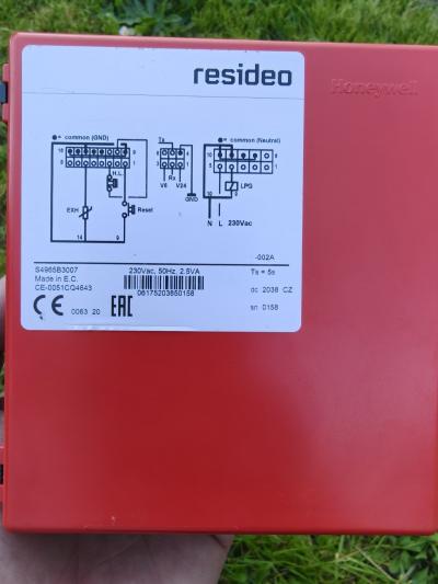 Coffret de s�curit� Resideo S4965B 3007 - Honeywell Pour De Dietrich