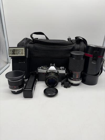 Appareil photo Minolta XG1 complet 3 objectifs flash grip sacoche vintage collec