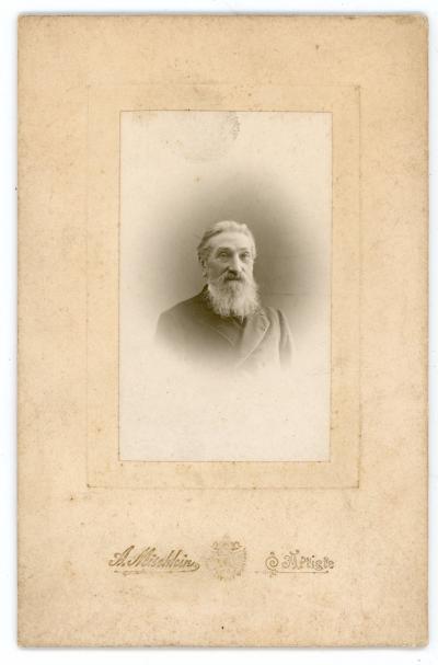 PHOTO photographie, homme �g� barbe bien fournie et blanche par Mischlcin