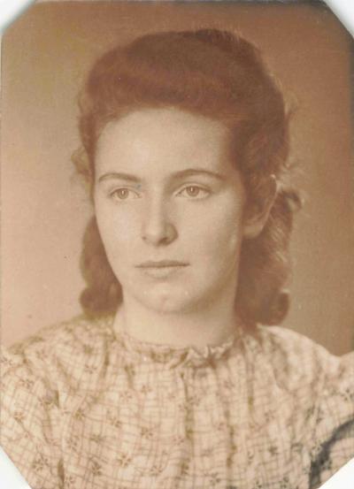 ANCIENNE PHOTOGRAPHIE PORTRAIT JEUNE FEMME