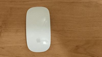 Apple A1296 Wireless Bluetooth Magic Mouse avec piles
