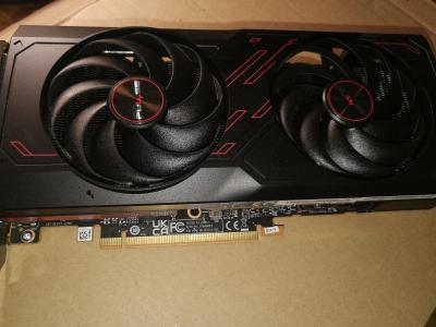 carte graphique amd rx 7600 sapphire pulse
