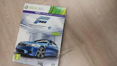 JEU FORZA MOTORSPORT 4 EDITION LIMIT�E COLLECTOR STEELBOOK ARTBOOK XBOX 360 VF