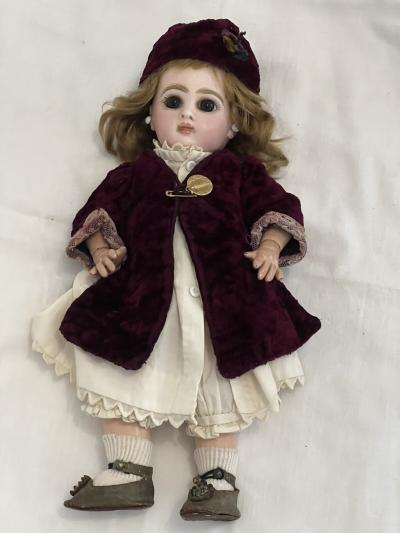 Poup�e Ancienne Jumeau Bouche Ferm�e T�te Porcelaine Taille Bleuette 27 Cm