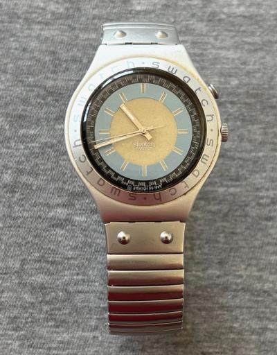 Swatch IRONY pour Homme. Montre dans sa Boite d'Origine et Documents