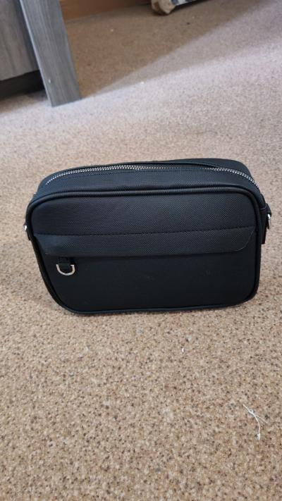 Sacoche bandouli�re noire style banane - crossbody
