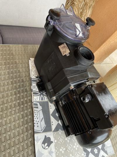 Pompe de piscine Hayward RS2 30111 4,3A 19,20m3-h 975watts