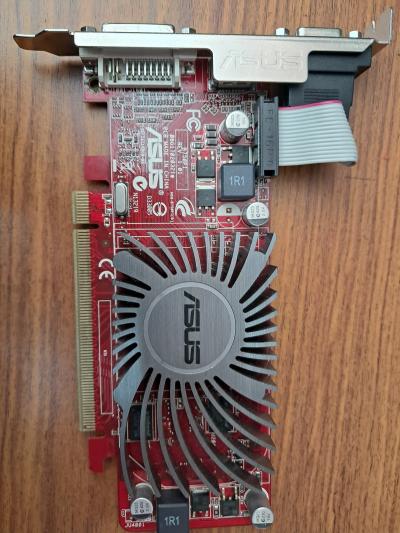 Carte Graphique ASUS NVIDIA GeForce GT 210   1Go   Low Profile  DVI-HDMI-VGA-379