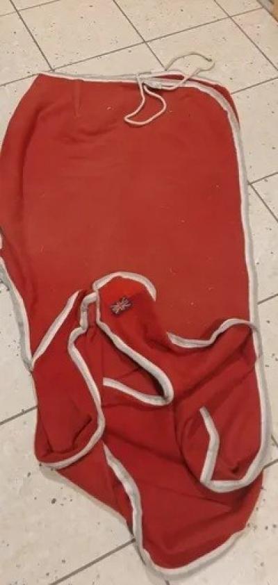 Couverture �quitation cheval rouge-cerise