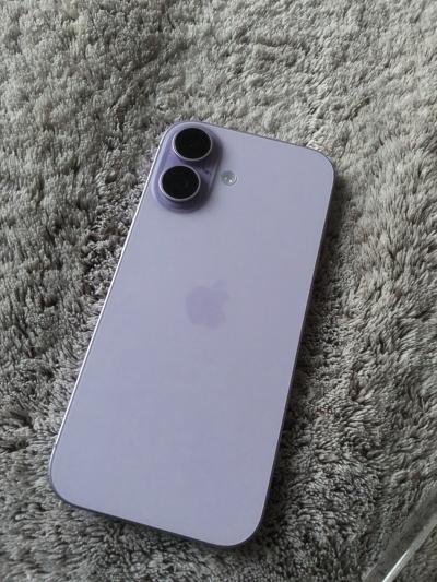 Apple iPhone 17 256go Mauve Lila   Sous Garanti, Facture Fournie