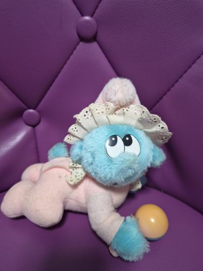 Peluche Doudou B�b� Schtroumpf Peyo Ann�e 1983 Bleu Jaune Hochet Grelot