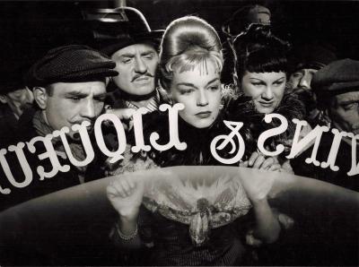 PHOTO ARGENTIQUE HD CINEMA FILM  CASQUE D OR SIMONE SIGNORET