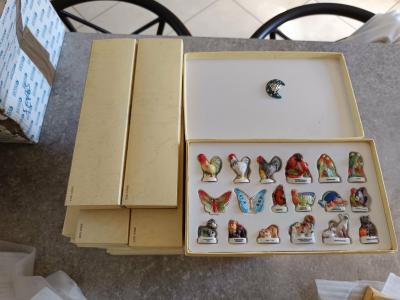 Coffret de 18 f�ves animaux Editions Atlas d'occasion en parfait �tat