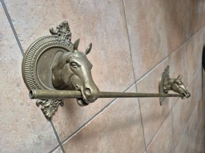 Ancien Porte serviettes Cheval En laiton avec barre R�glable �quitation �questre