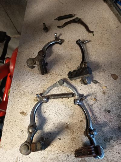 Paire etriers de freins velo vintage V.Linart