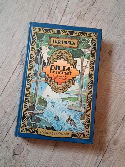 LE HOBBIT   Edition collector Illustr�e   TOLKIEN   Hachette Grandes Oeuvres