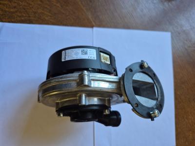 ventilateur ebmpapst NRG118-0800 pour chaudi�re chappee (occasion)