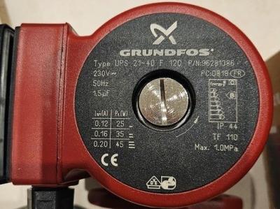 GRUNDFOS UPS 21 40 F 120 � brides Circulateur Chauffage Pompe chaudi�re 96281386