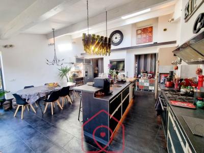 Maison+grimaud+262+m%26sup2%3B+7+pi%26egrave%3Bces