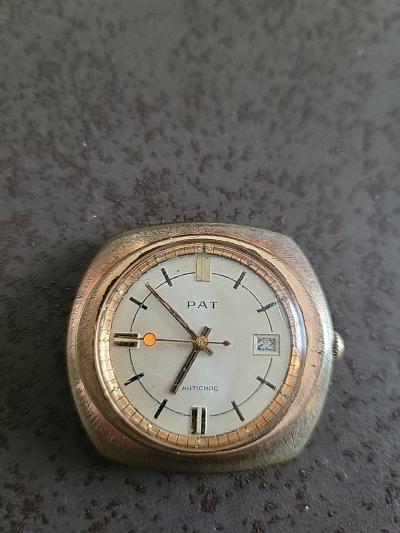 MONTRE MECANIQUE PAT Antichoc FONCTIONNE Us�e