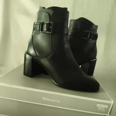 bottine noir Tamaris