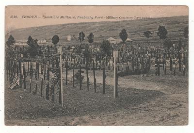 CPA 55   VERDUN : CIMETI�RE MILITAIRE (MEUSE) GUERRE VERDUN 1914 1918 MILITARIA