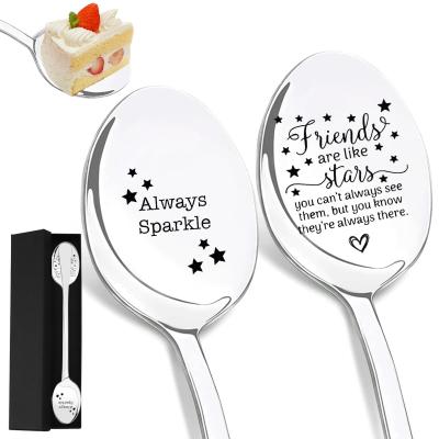 Lot de 2 cuill�res � caf� avec gravure, en acier inoxydable, cadeau d'anniver...